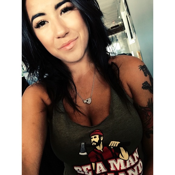 angeliquebarr